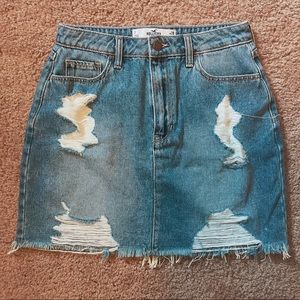 Hollister Curvy Ultra High-Rise Denim Mini Skirt
